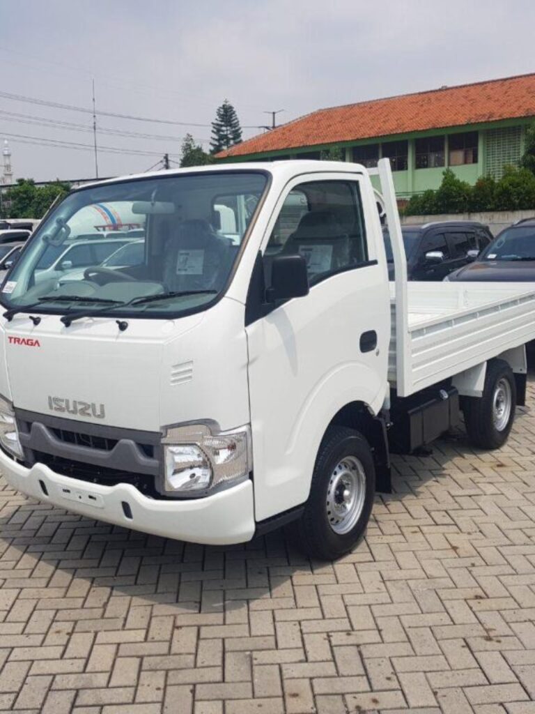 Foto Baru Astra Isuzu Daanmogot 3