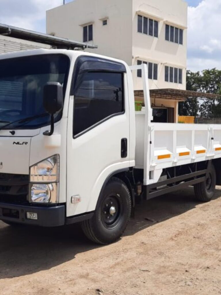 Foto Baru Astra Isuzu Daanmogot 9